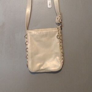 VINTAGE Dawli crossbody pearlescent white leather purse
